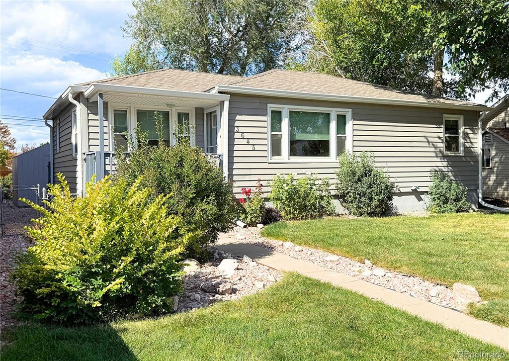 Photo of 3645 S Fox Street, Englewood, CO 80110 (MLS # 4752978)