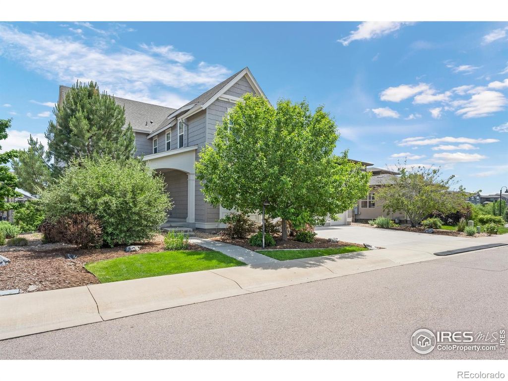 Photo of 2632 Bluestem Willow Drive, Loveland, CO 80538 (MLS # IR1036375)