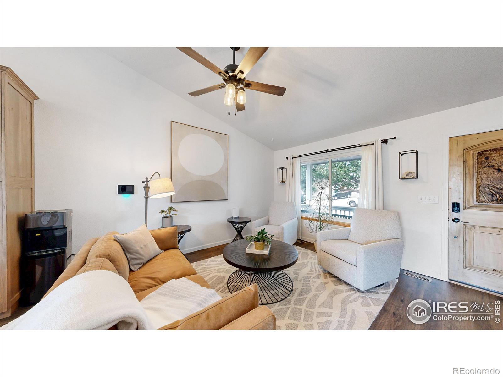842 S Carriage Drive