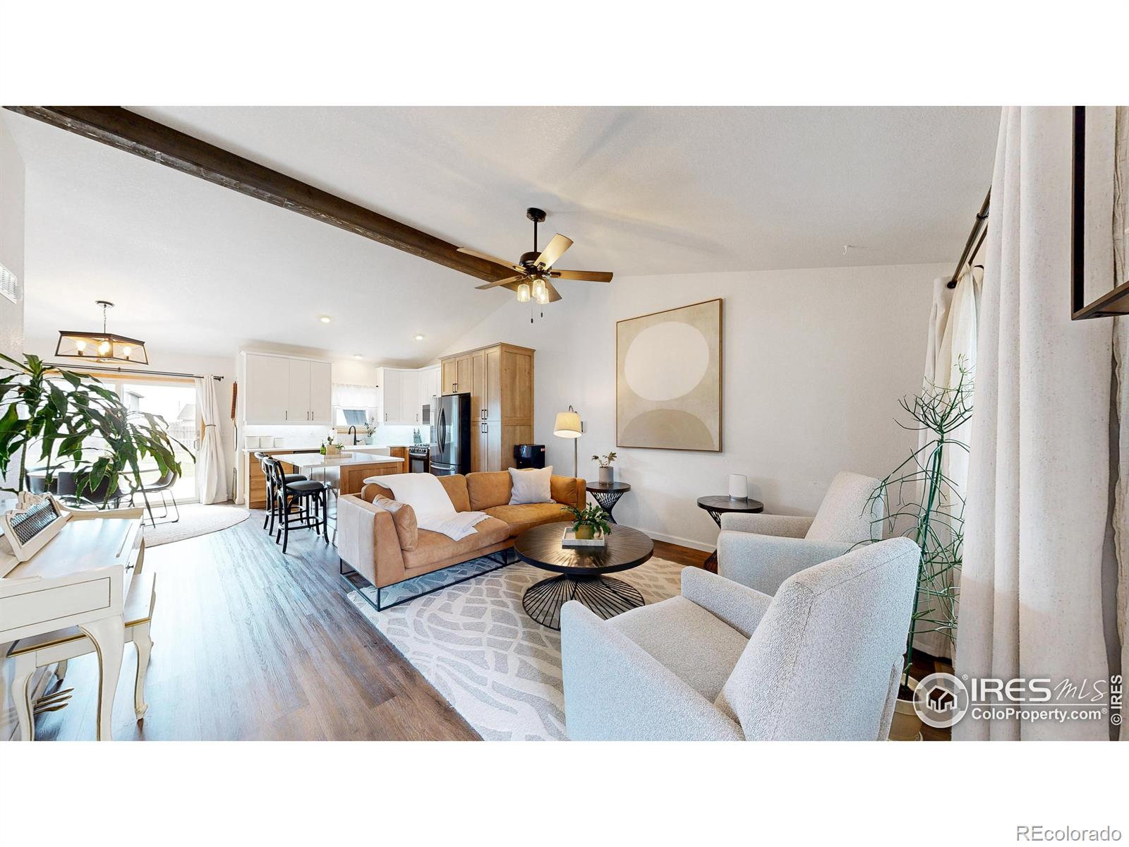 842 S Carriage Drive