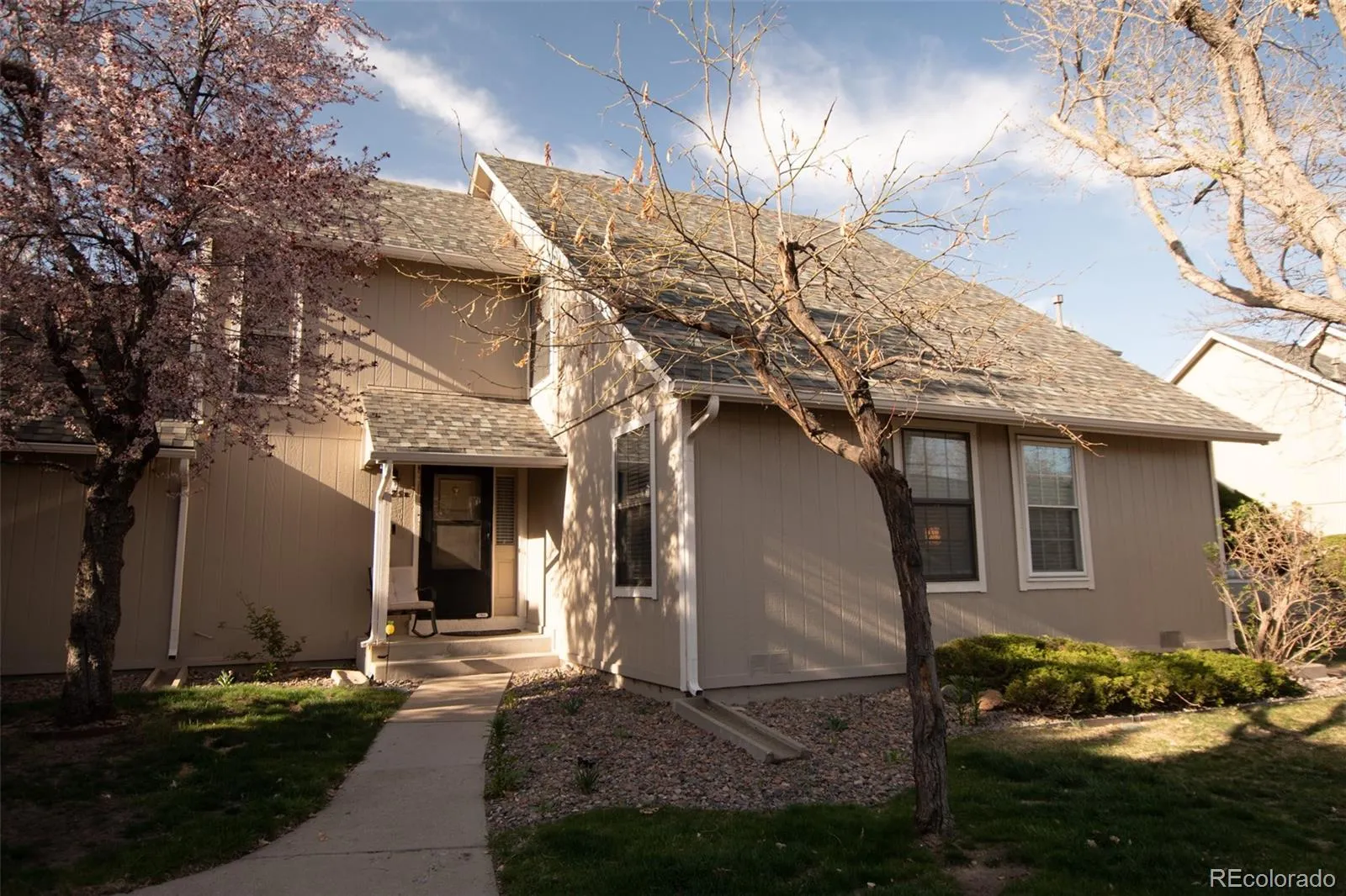 Aurora, Colorado 80014, United States, 2 Bedrooms Bedrooms, ,2 BathroomsBathrooms,Residential,Active,117272