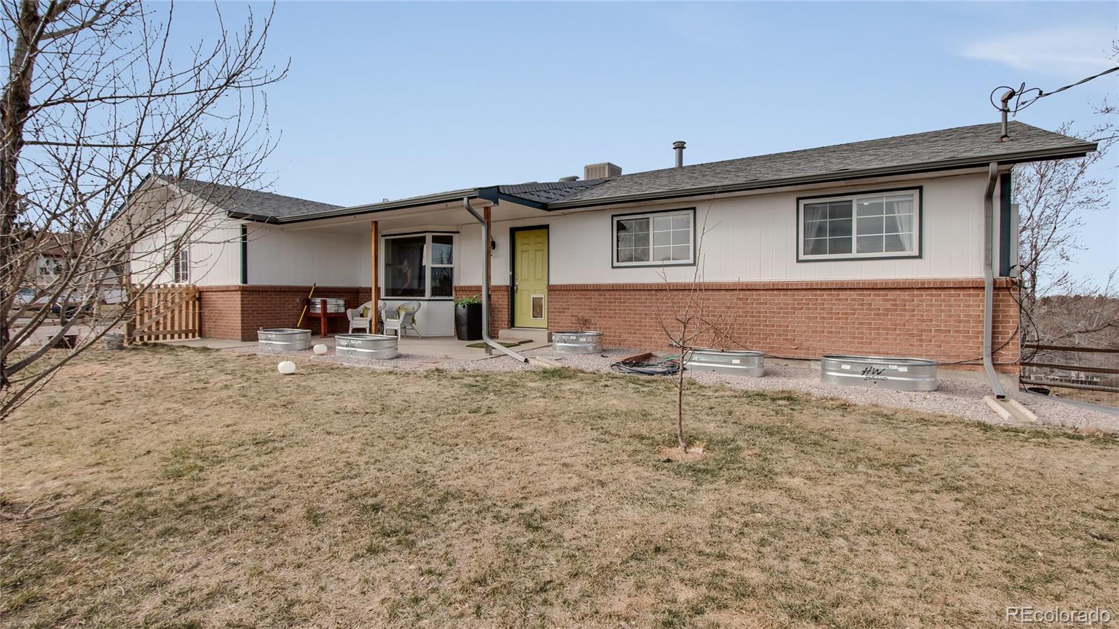 Photo 1 of 18 — 7672 S Estes Court, Littleton, CO 80128