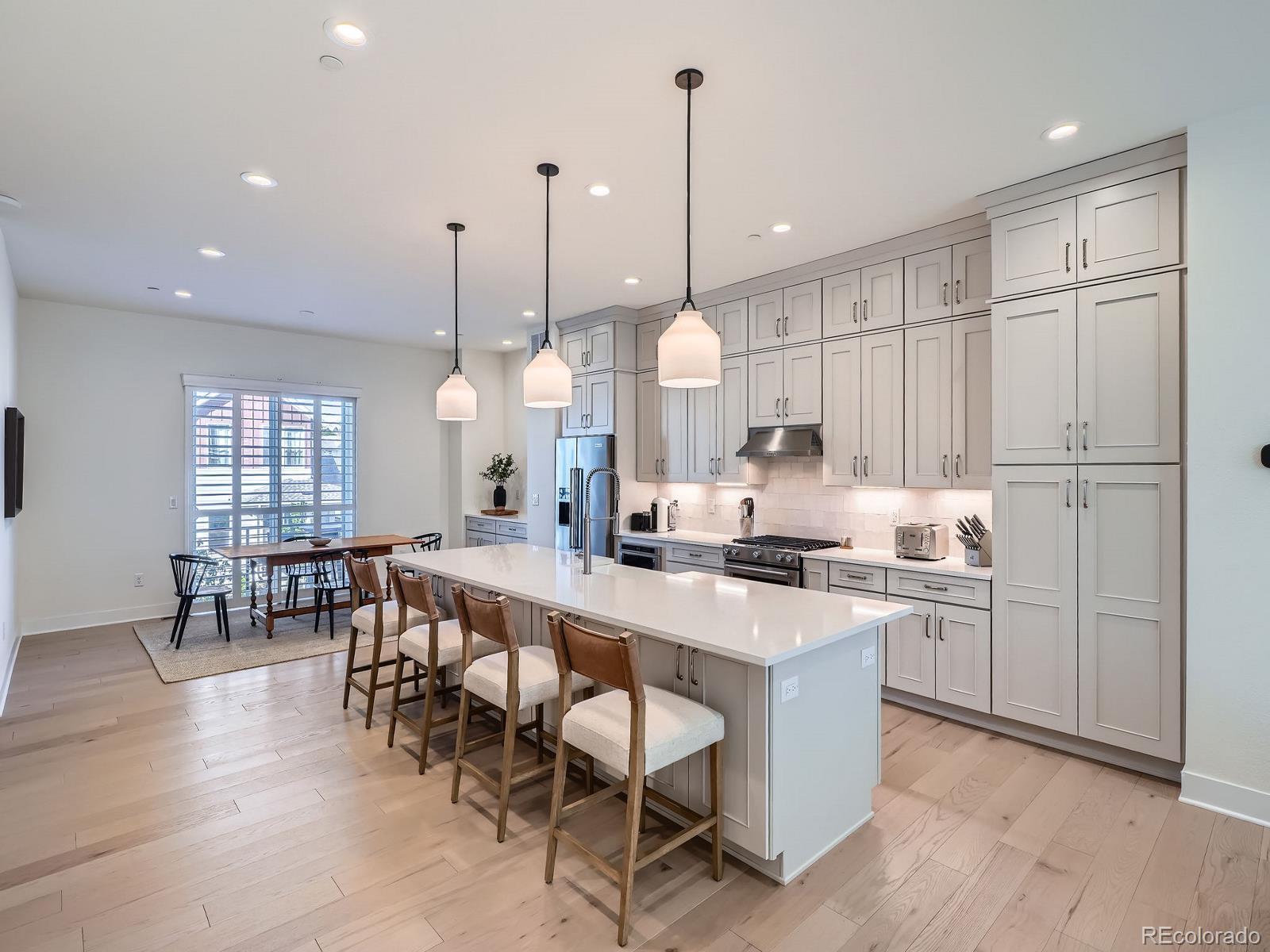 805 Promenade Drive