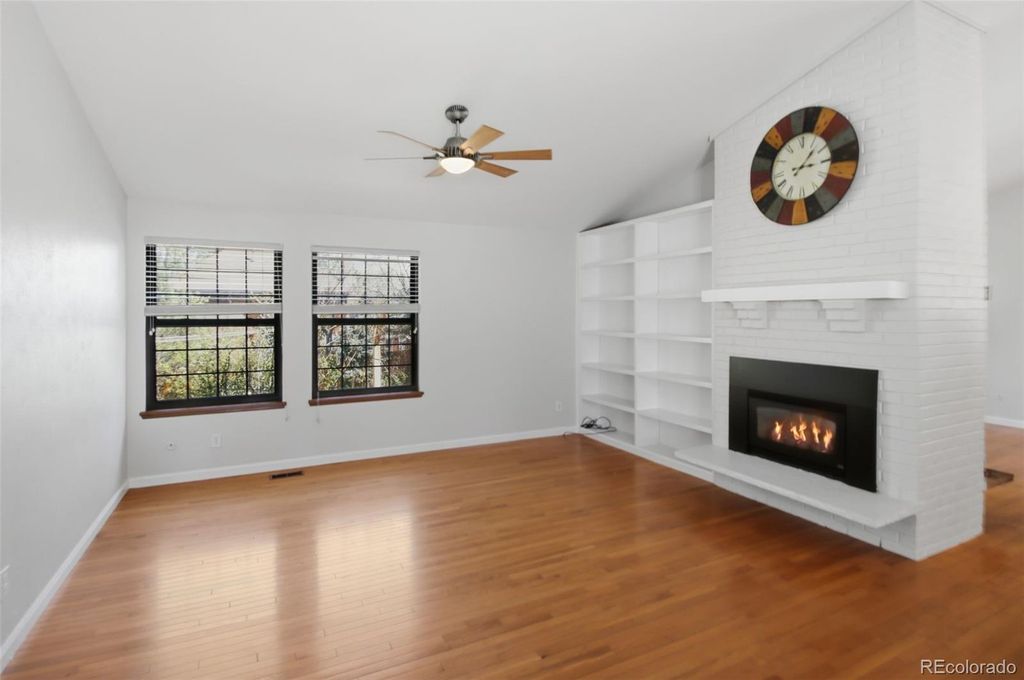 Photo of 8176 S Newport Way, Centennial, CO 80112 (MLS # 6982578)