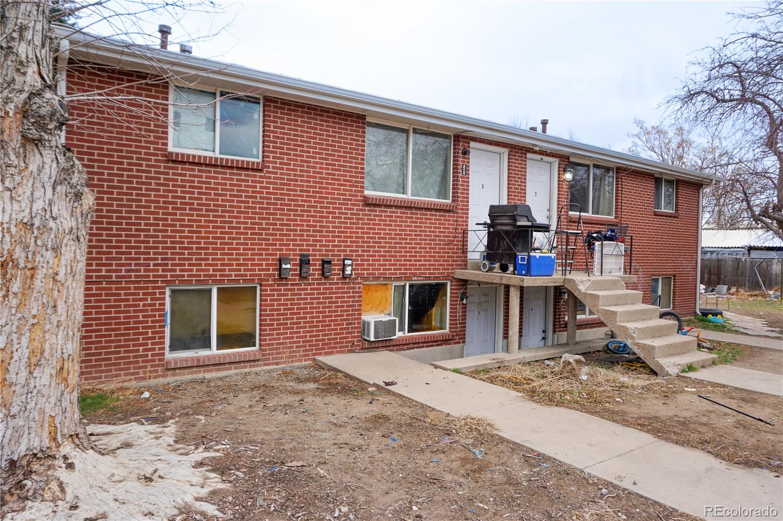5530 W 3rd Place