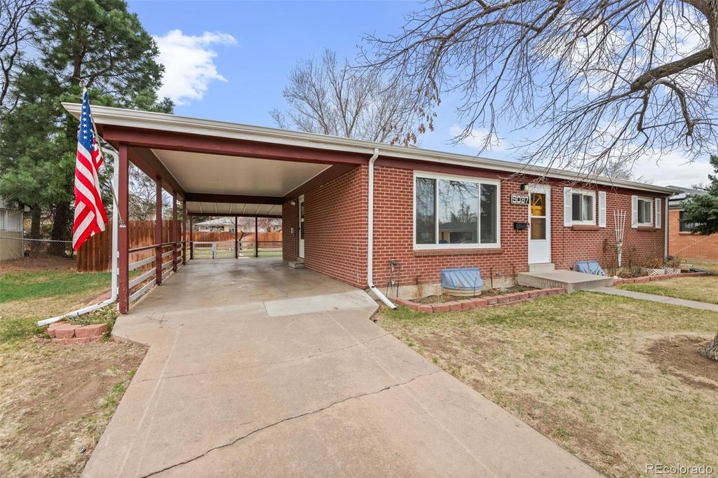 Photo of 5037 S Grove Street, Englewood, CO 80110 (MLS # 6358802)