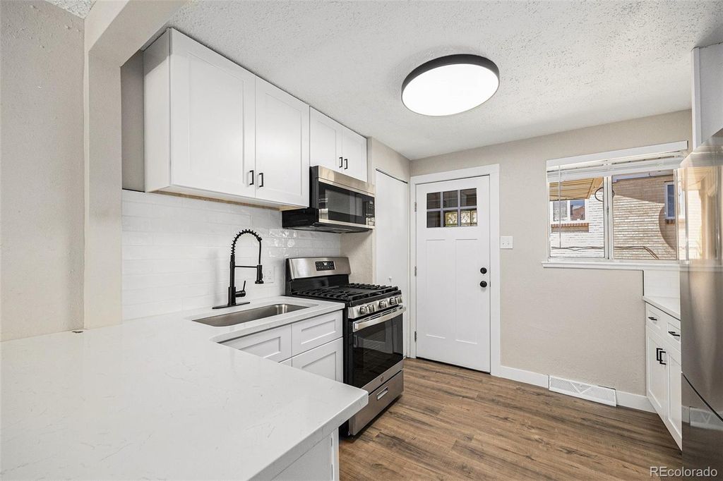 Photo of 1150 Rosemary Street, Denver, CO 80220 (MLS # 3406975)