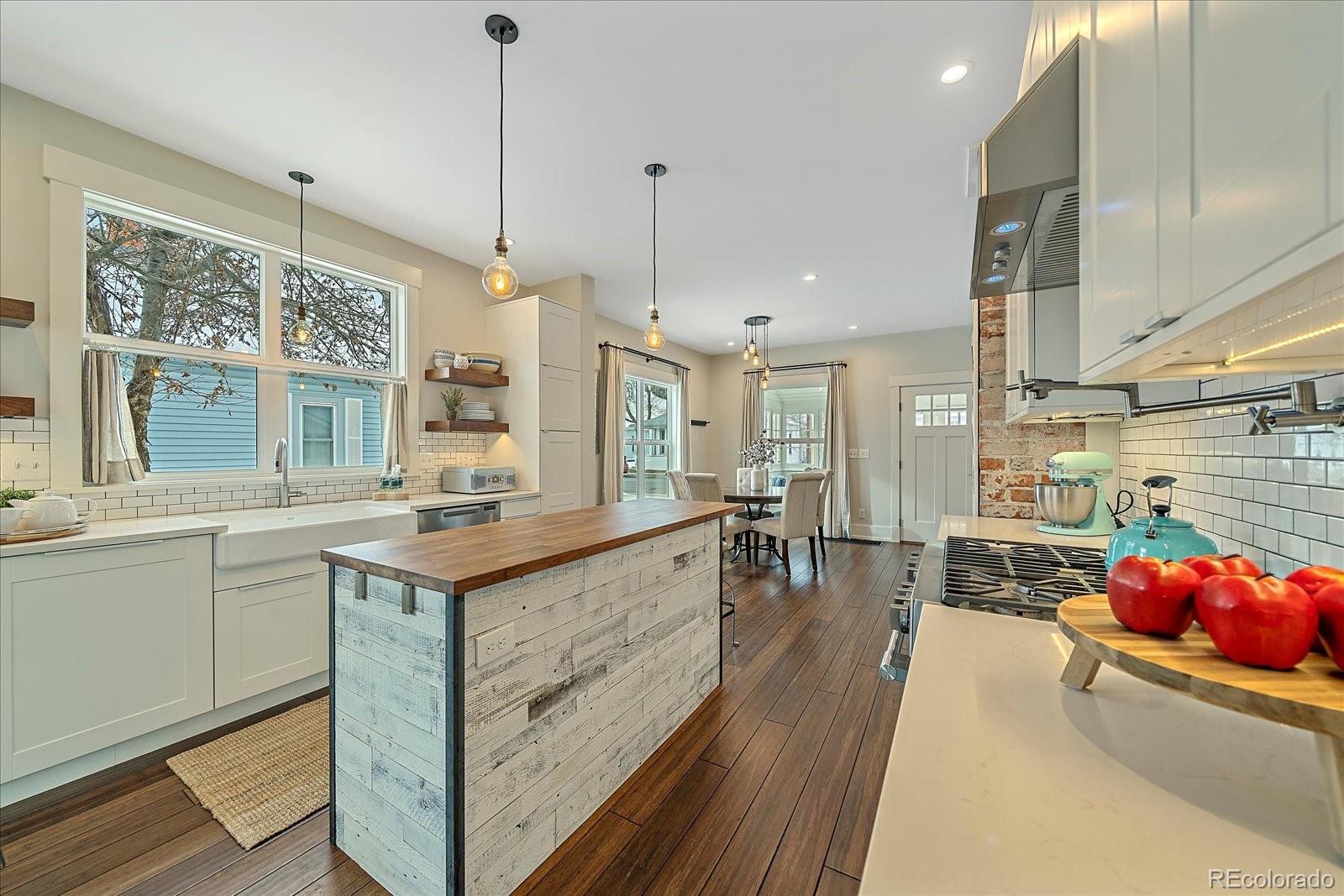 5716 Saulsbury Street