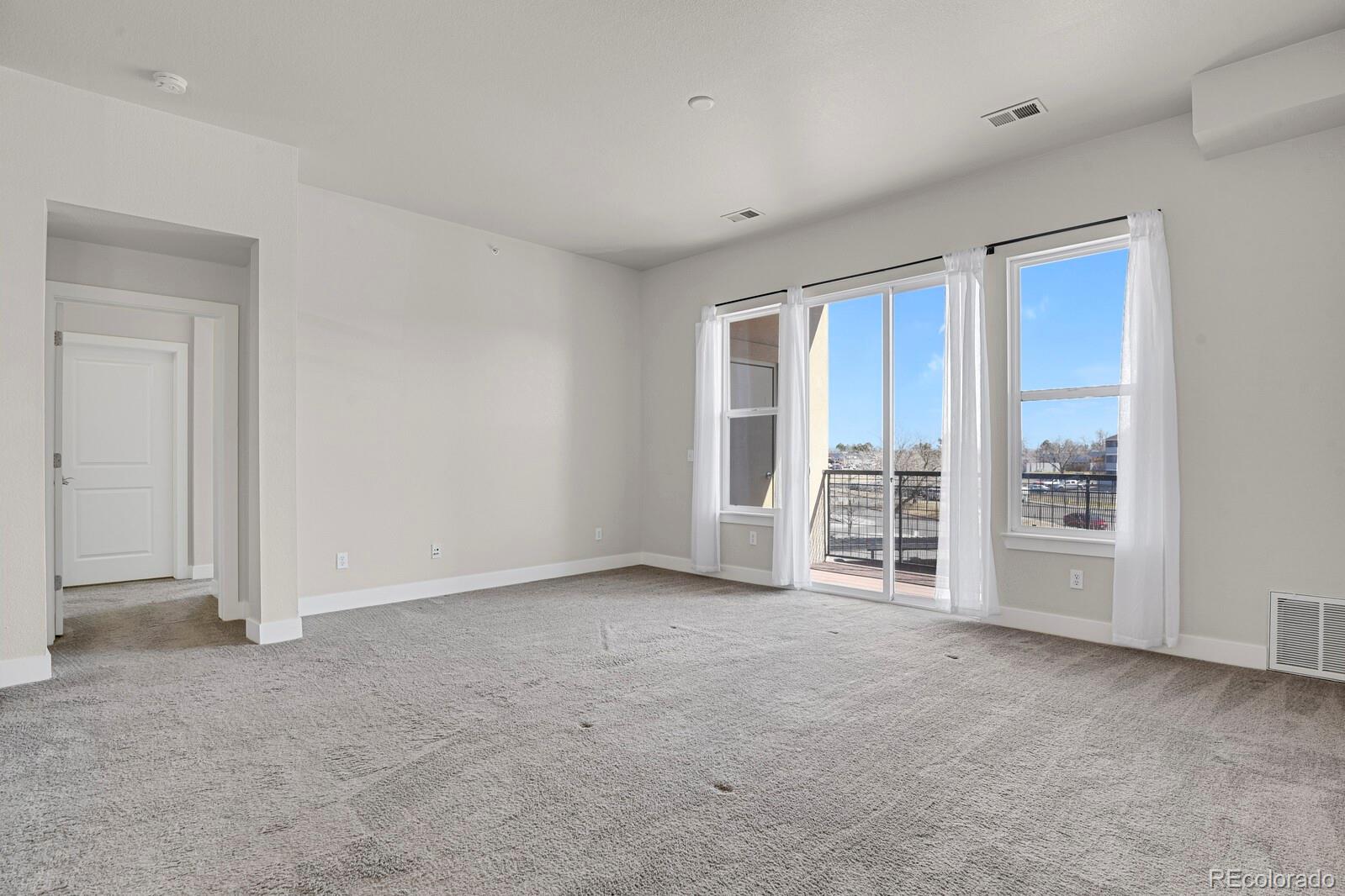 14321 E Tennessee Avenue 1-301, Aurora, CO, 80012 3 14321 E Tennessee Avenue 1-301