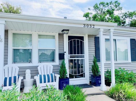 3032 S Grape Way Denver CO 80222