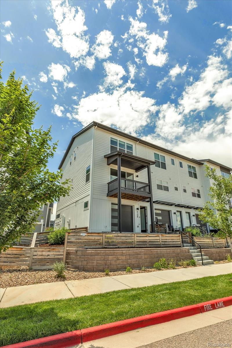 2108 Alcott Way