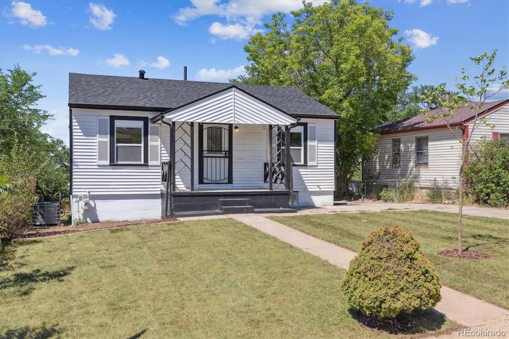 Photo of 2785 W Archer Place, Denver, CO 80219 (MLS # 2212097)