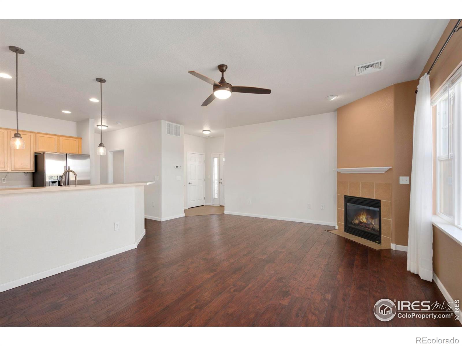 2202 Owens Avenue #102