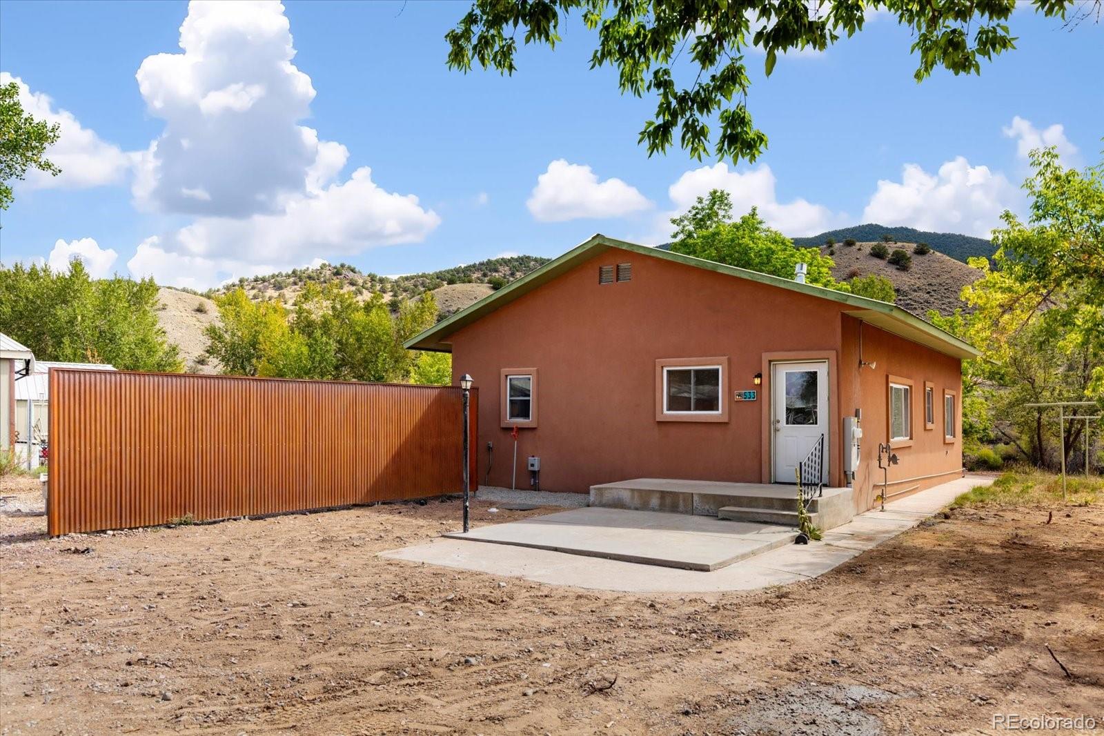 533 River Drive
