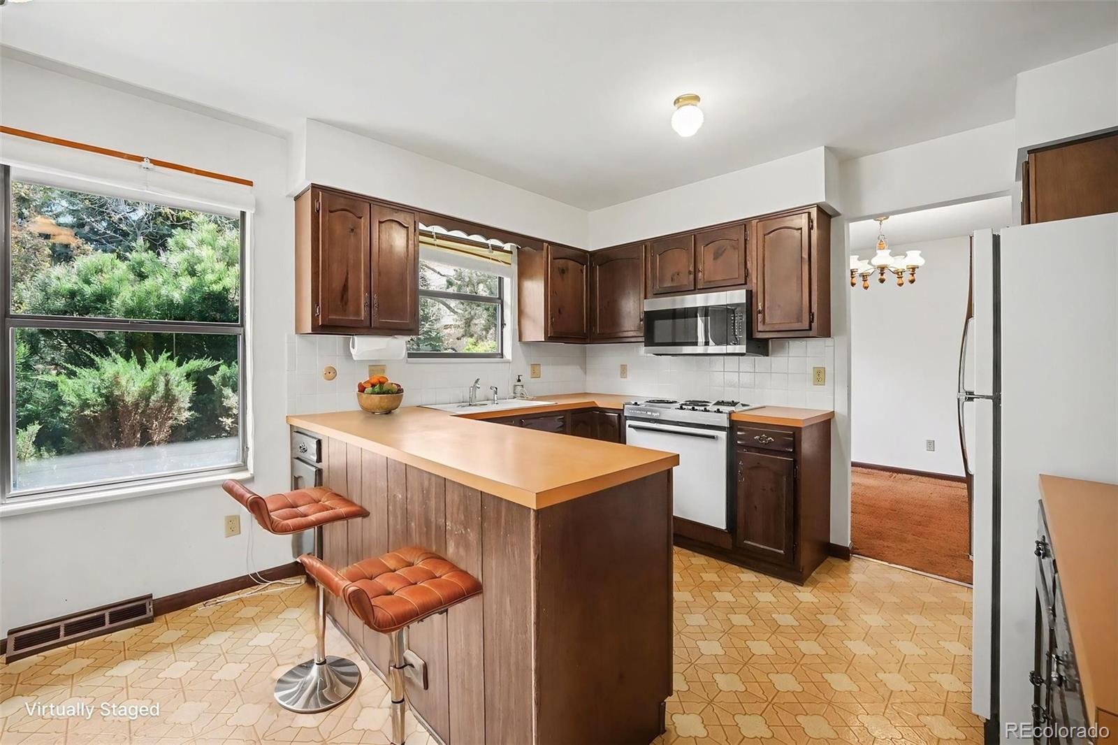 7555 S Madison Circle