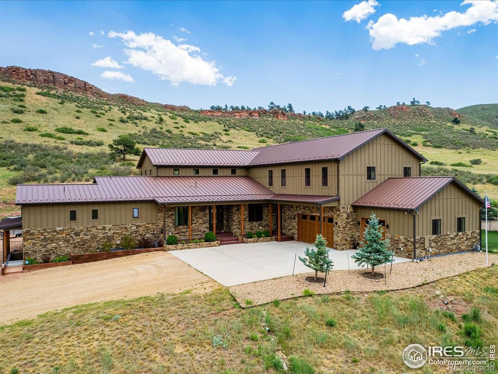 Photo of 4400 Sedona Hills Drive, Loveland, CO 80537 (MLS # IR1041486)