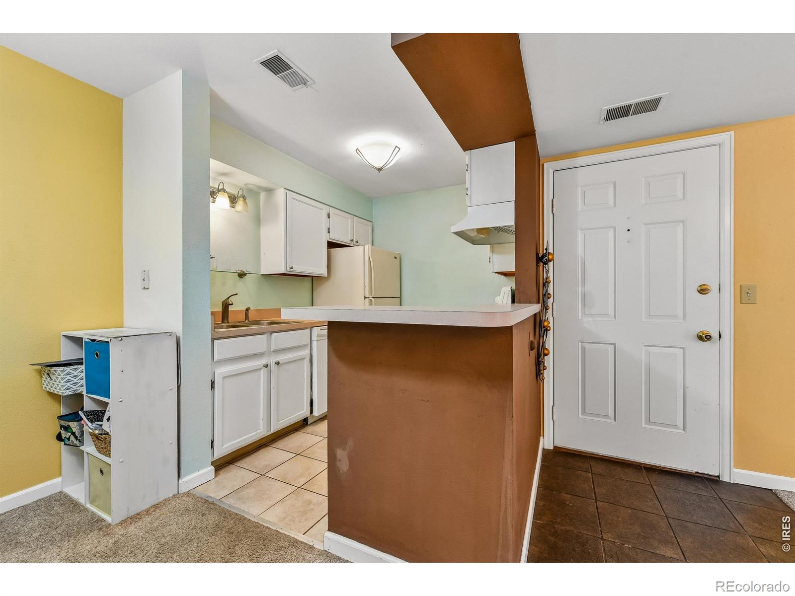 4654 White Rock Circle 4