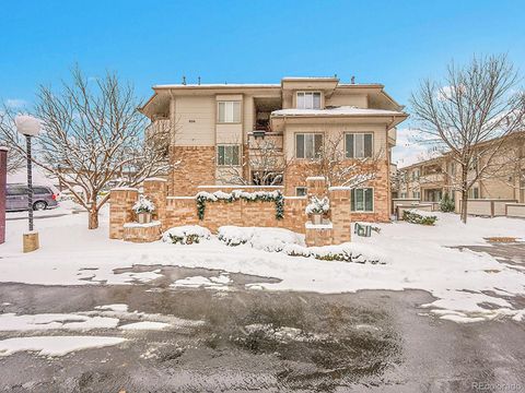 Photo of 930 E Plum Creek Parkway #205, Castle Rock, CO 80104 (MLS # 5156471)