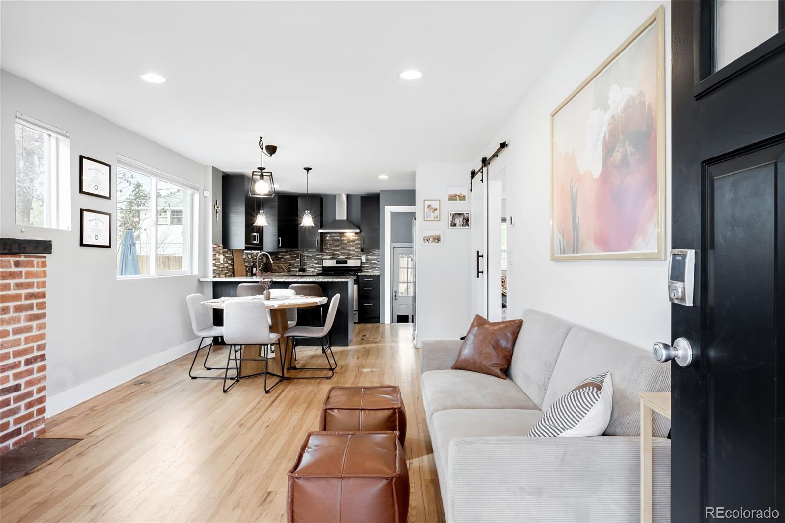 2777 S Pennsylvania Street