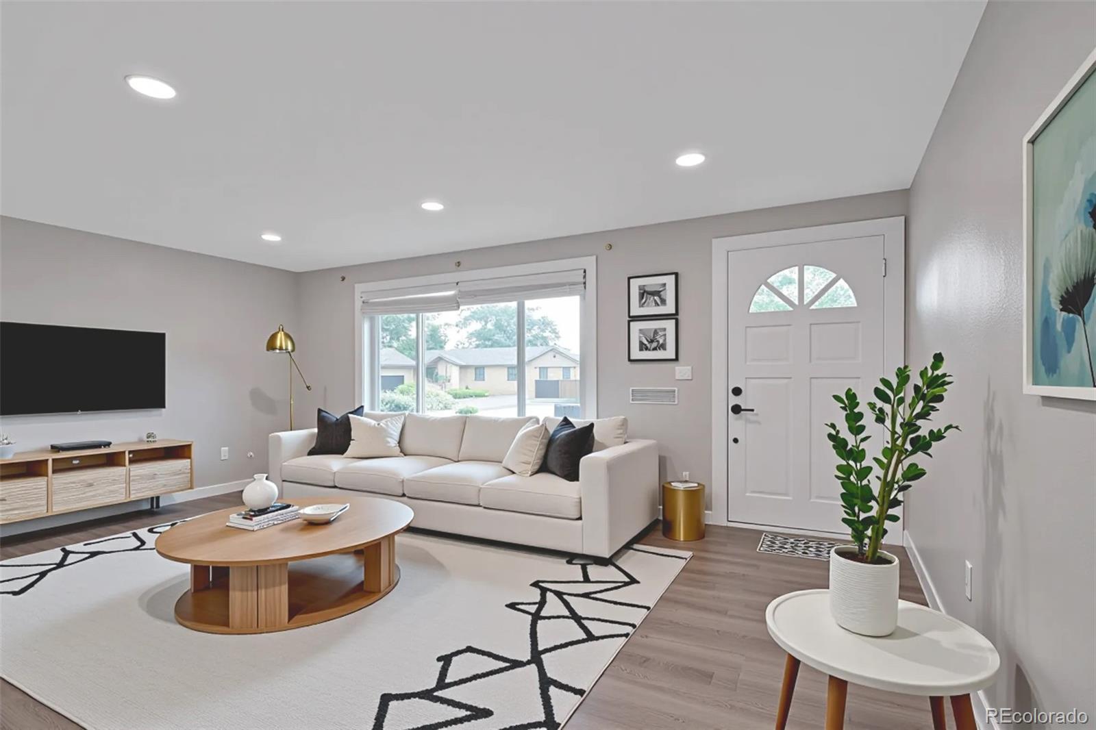 8280 Auburn Lane