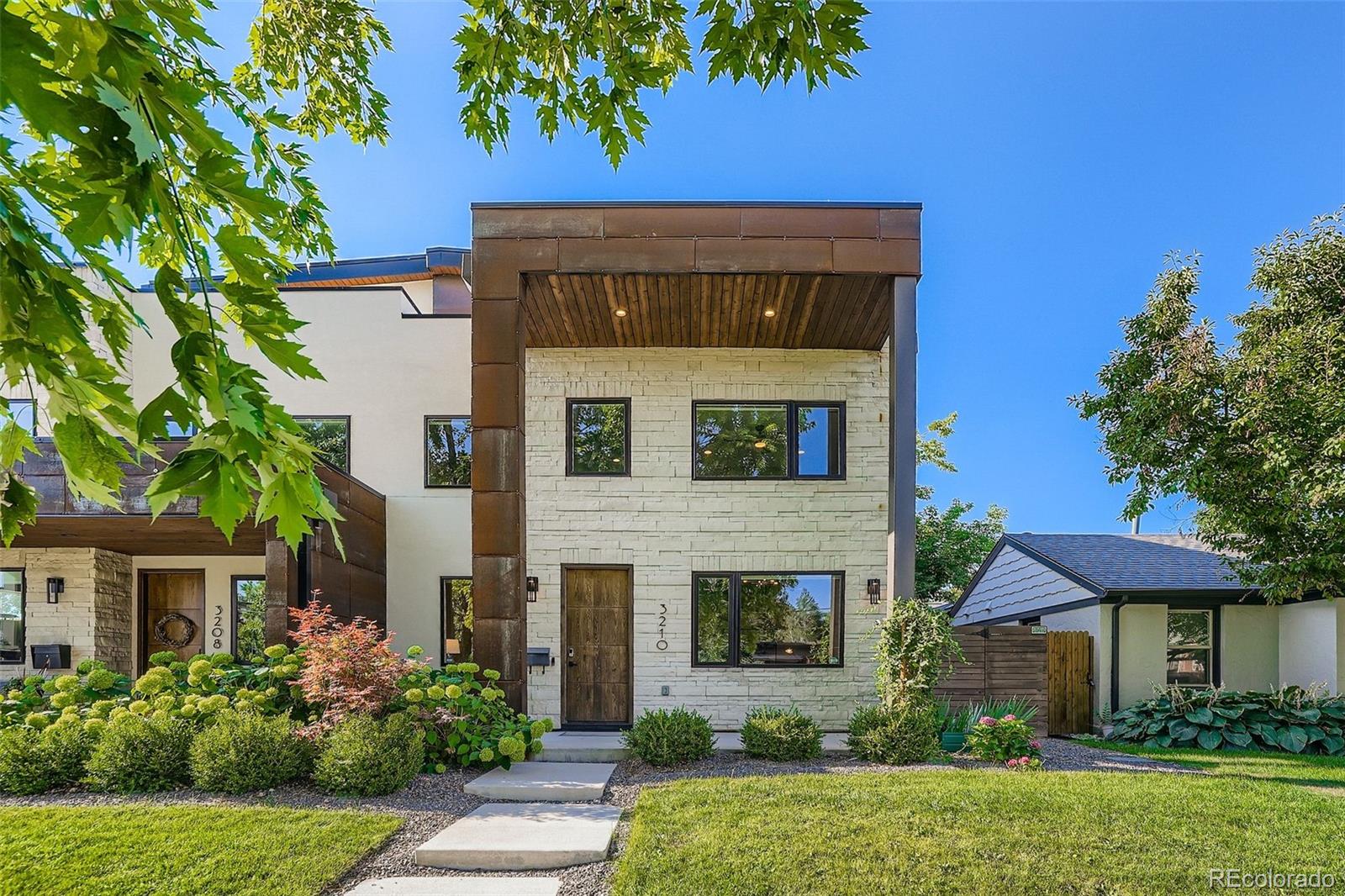 3210 W 27th Avenue