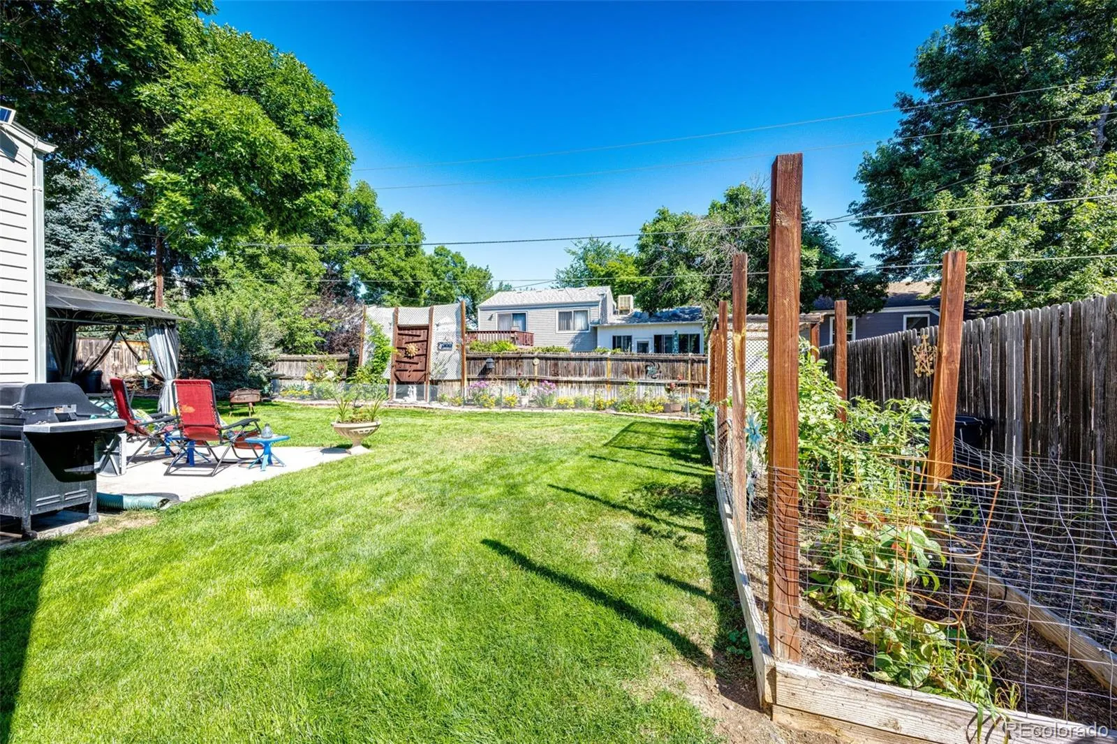 Lakewood, Colorado 80227, United States, 4 Bedrooms Bedrooms, ,2 BathroomsBathrooms,Residential,Active,190127