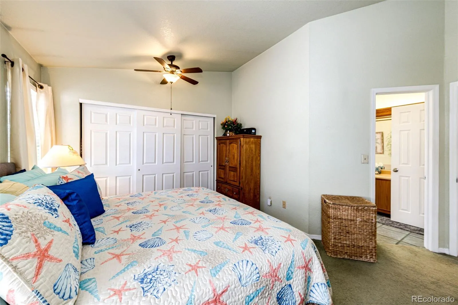 Lakewood, Colorado 80227, United States, 4 Bedrooms Bedrooms, ,2 BathroomsBathrooms,Residential,Active,190127