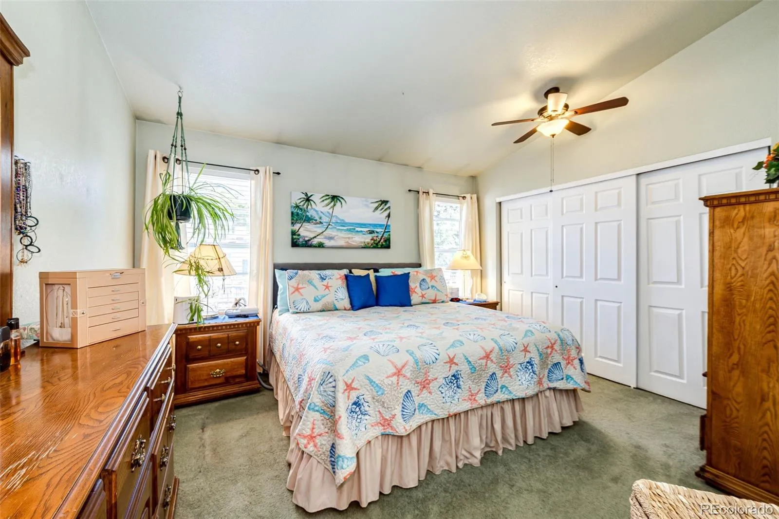 Lakewood, Colorado 80227, United States, 4 Bedrooms Bedrooms, ,2 BathroomsBathrooms,Residential,Active,190127