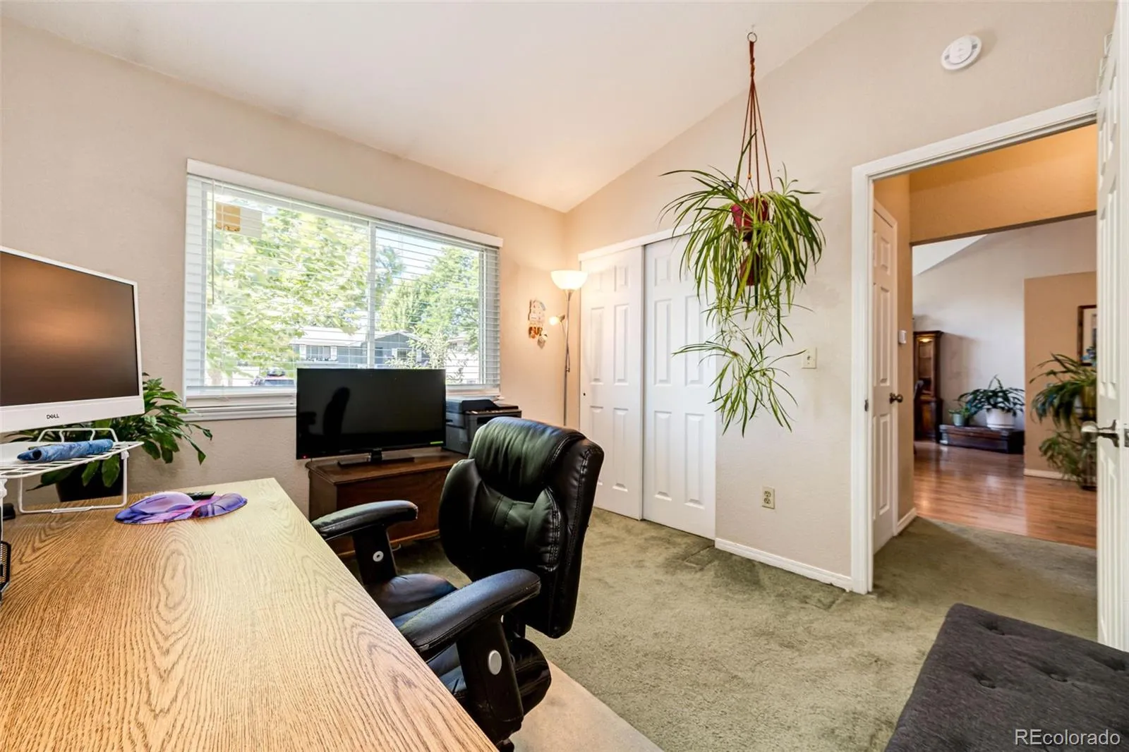 Lakewood, Colorado 80227, United States, 4 Bedrooms Bedrooms, ,2 BathroomsBathrooms,Residential,Active,190127