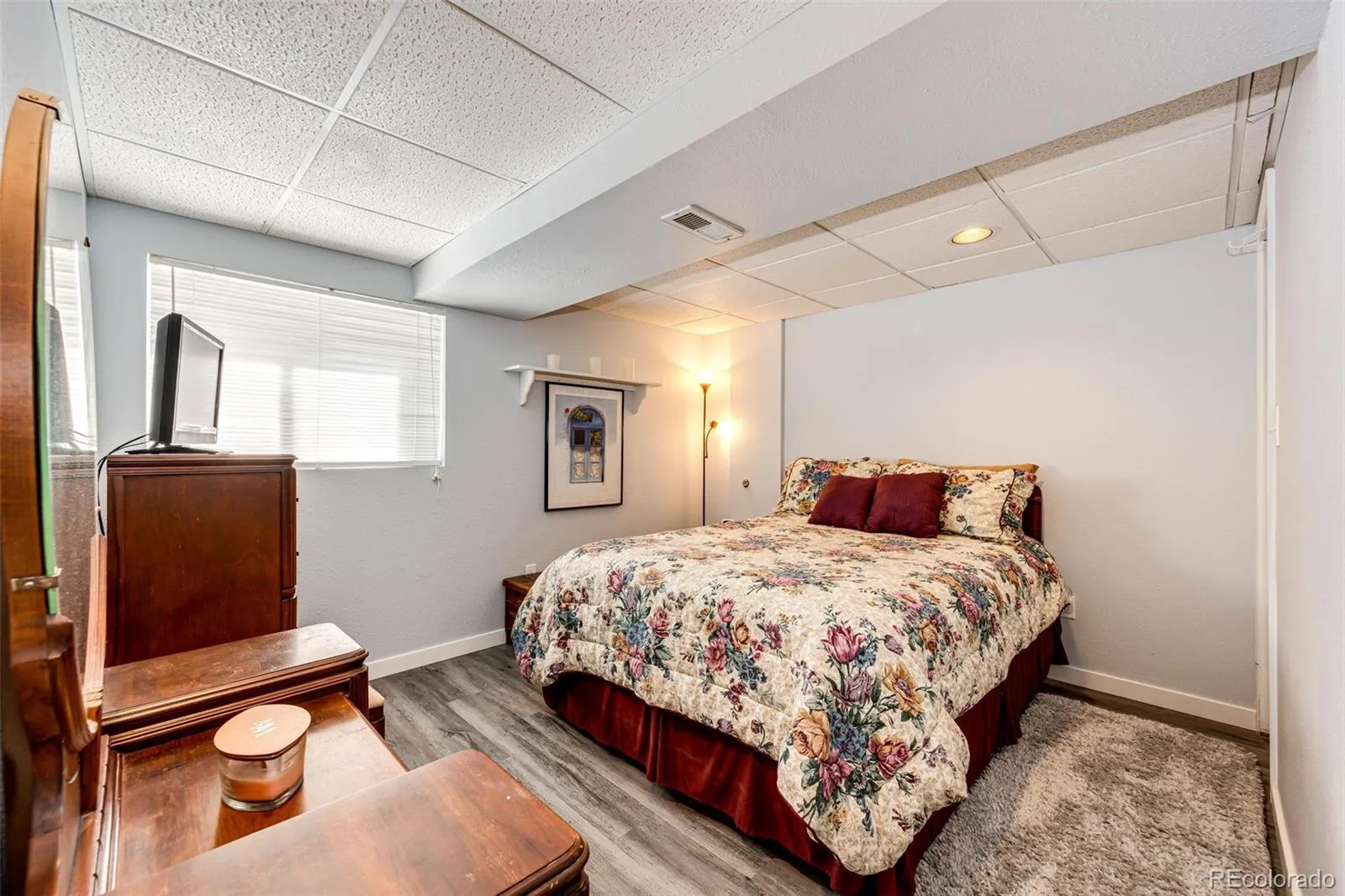 Lakewood, Colorado 80227, United States, 4 Bedrooms Bedrooms, ,2 BathroomsBathrooms,Residential,Active,190127