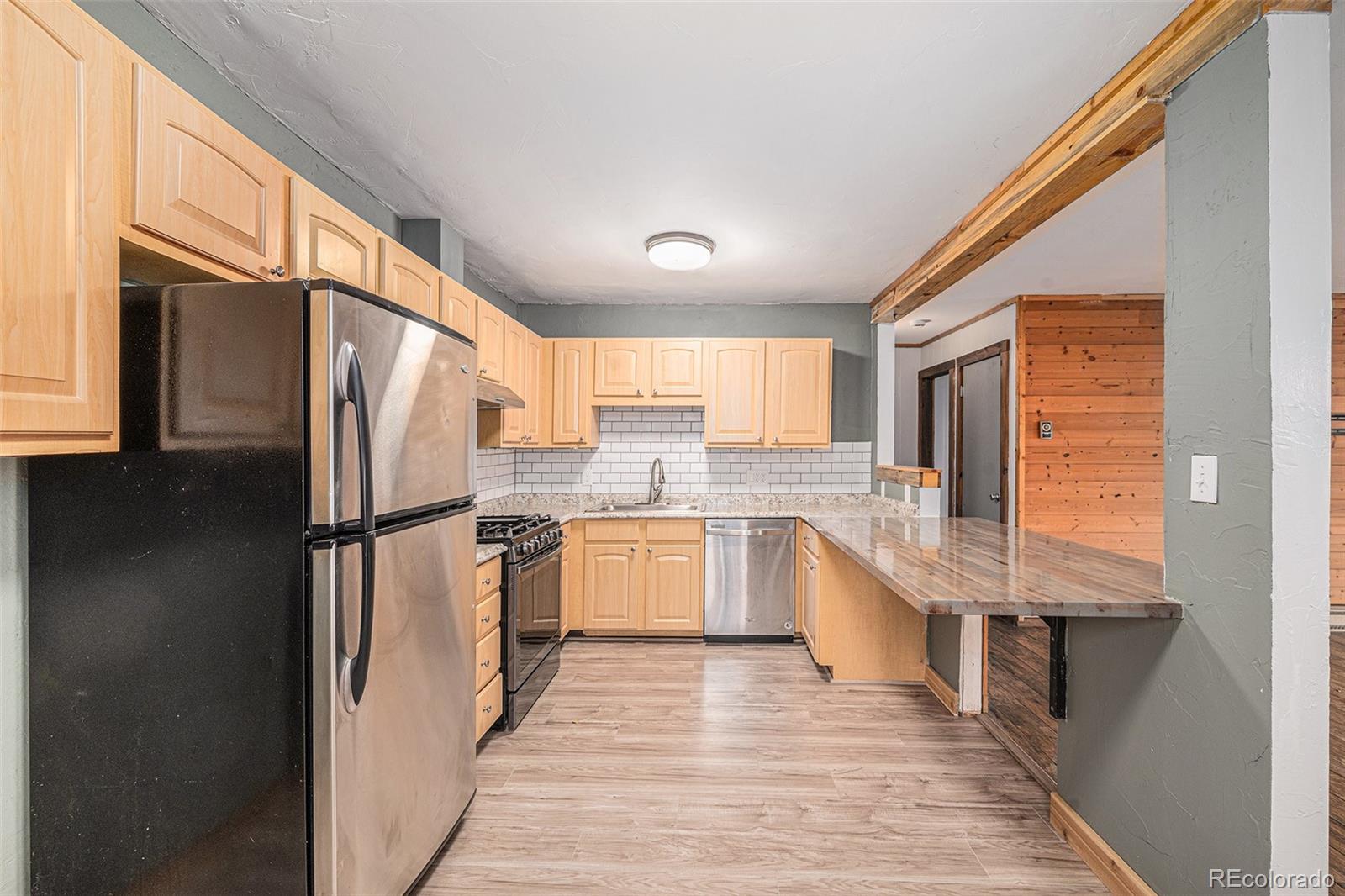 356 Castlewood Drive