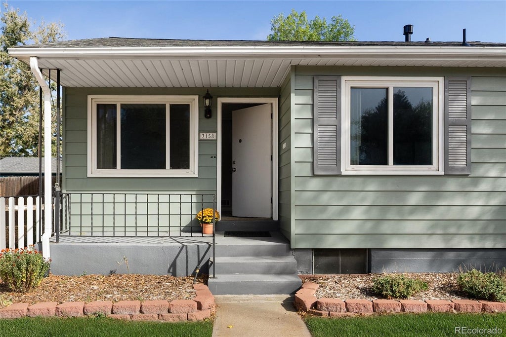 Photo of 3158 S Fox Street, Englewood, CO 80110 (MLS # 2229205)