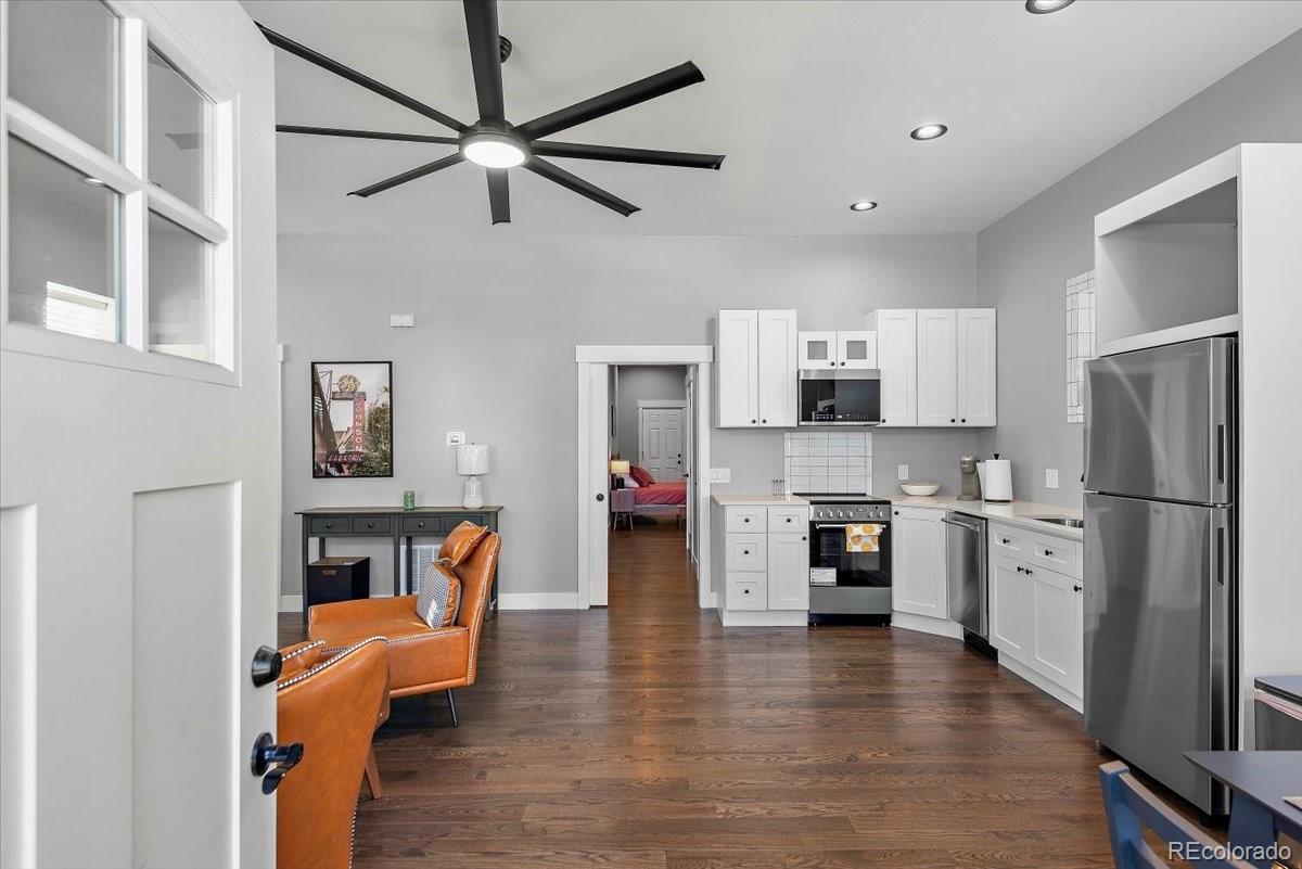 813 E B Street, Pueblo, CO, 81003 4 813 E B Street
