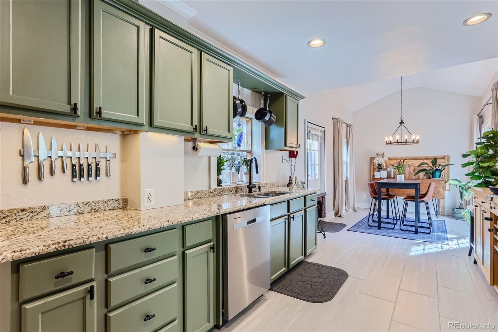 1414 N Clarkson Street