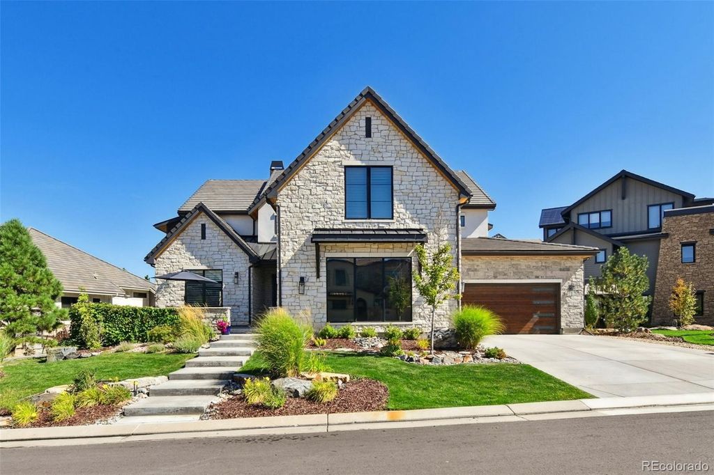 Photo of 37 Flowerburst Way, Highlands Ranch, CO 80126 (MLS # 7248705)