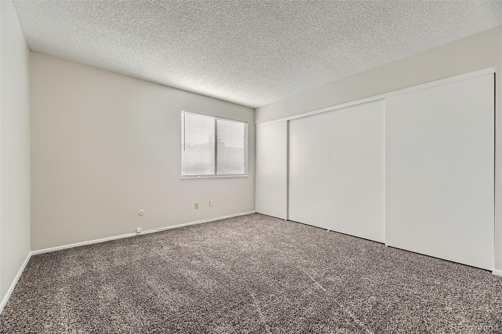 18034 E Ohio Avenue 204