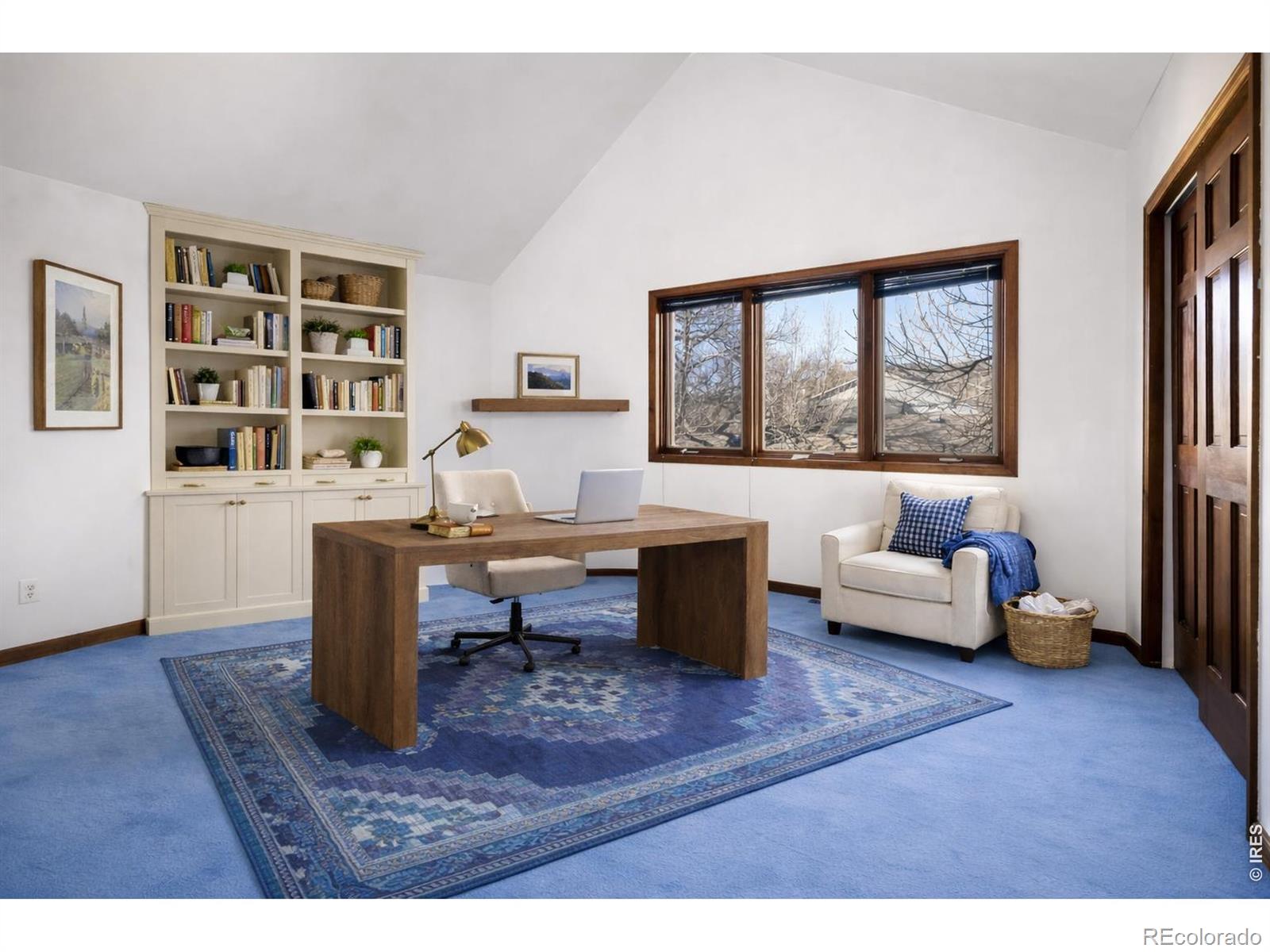 3616 Roundtree Court