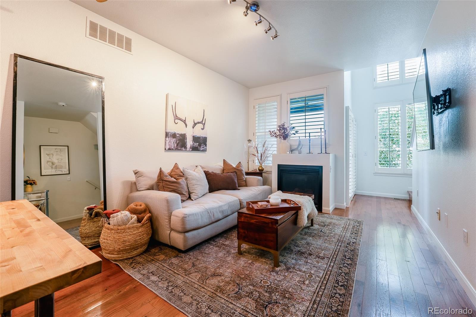 84 Spruce Street 603