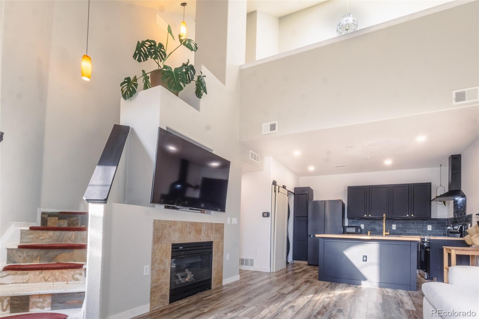 16332 E Fremont Avenue 11