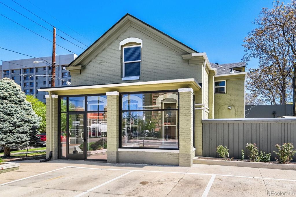 Photo of 1960 N Clarkson Street, Denver, CO 80218 (MLS # 9886452)