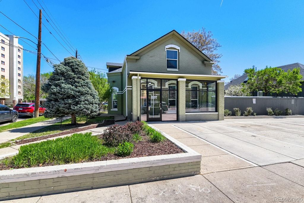 Photo of 1960 N Clarkson Street, Denver, CO 80218 (MLS # 9886452)