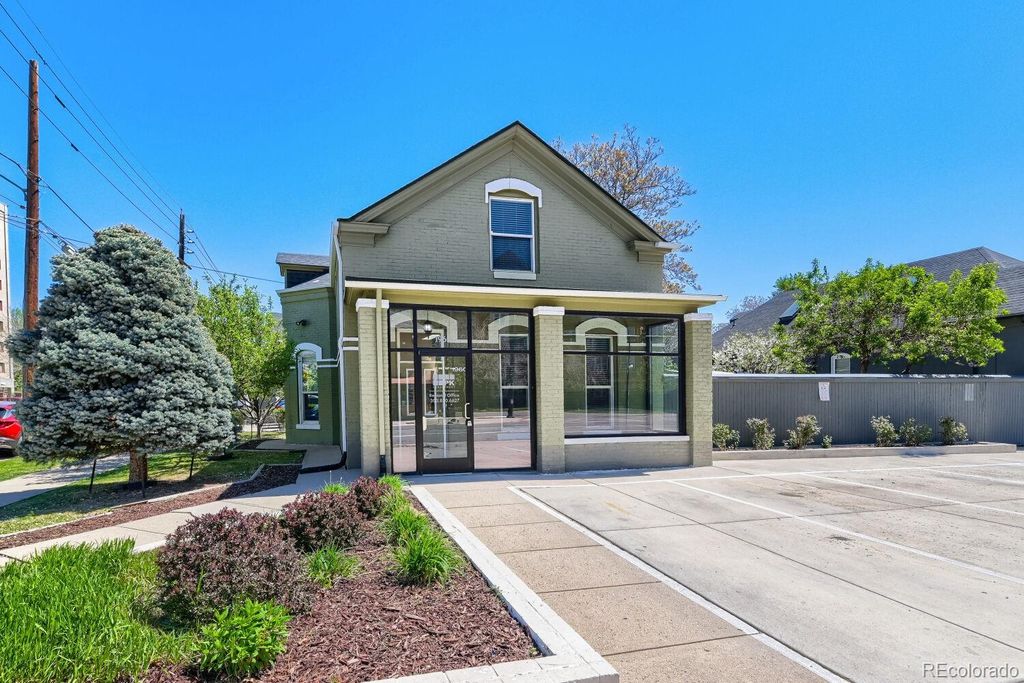 Photo of 1960 N Clarkson Street, Denver, CO 80218 (MLS # 9886452)