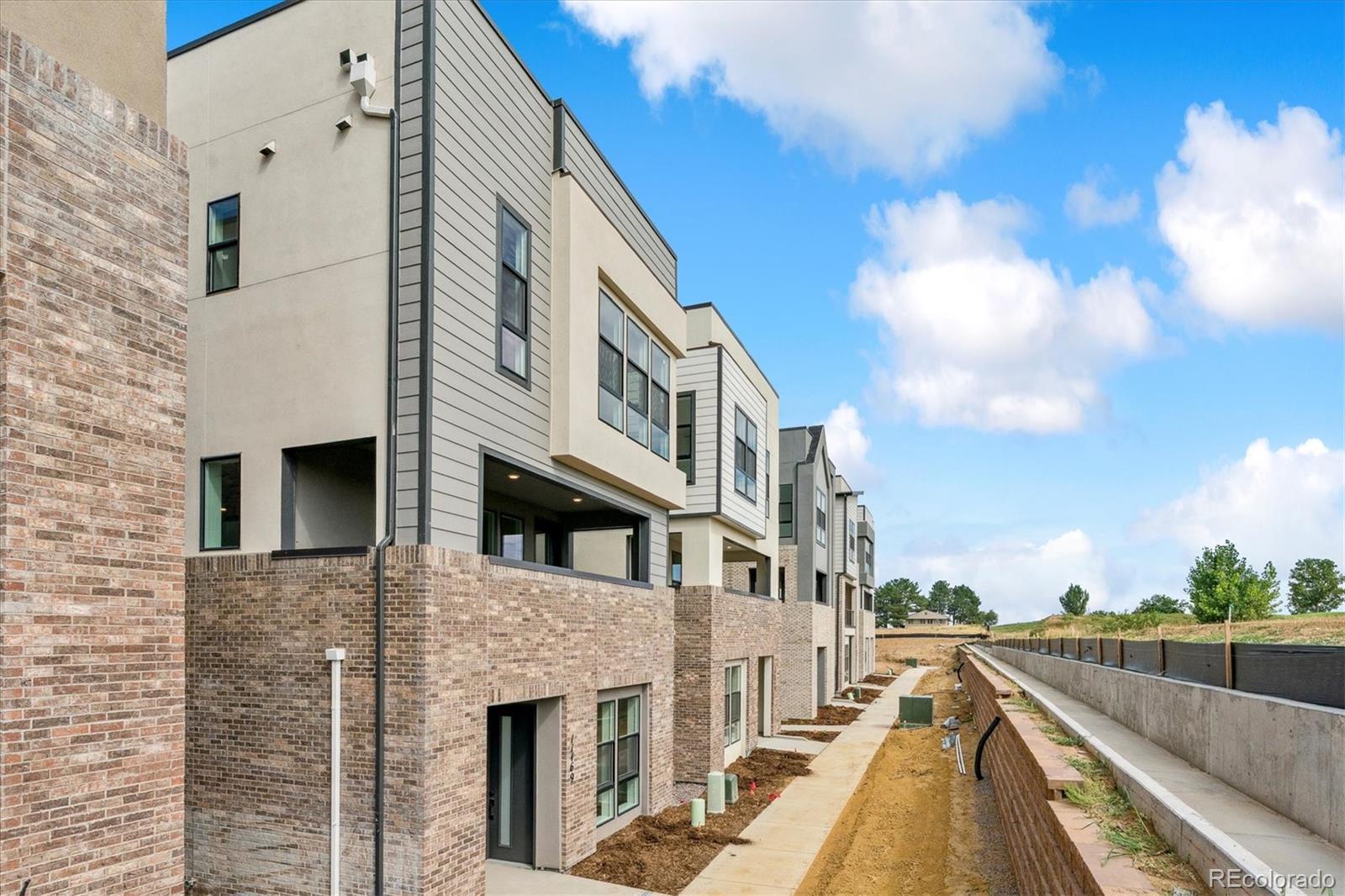 11469 E Briarwood Circle