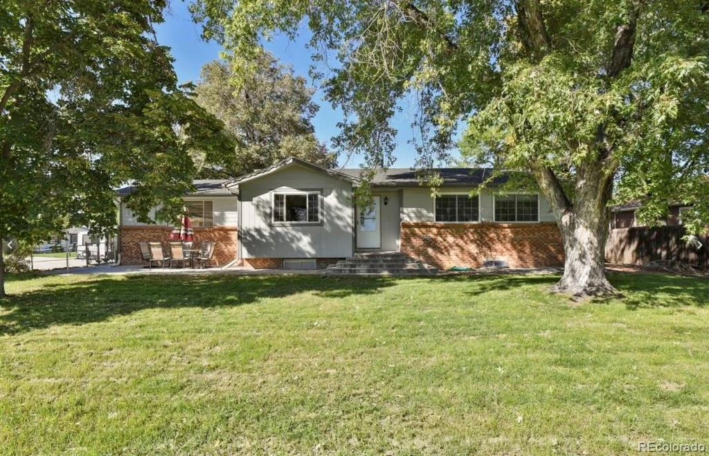 Photo of 6305 Tennyson Street, Arvada, CO 80003 (MLS # 1604125)