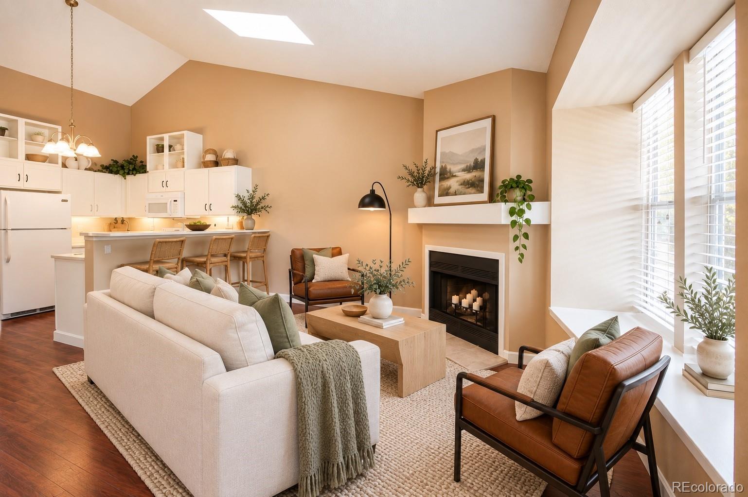 4675 S Dillon Court F114