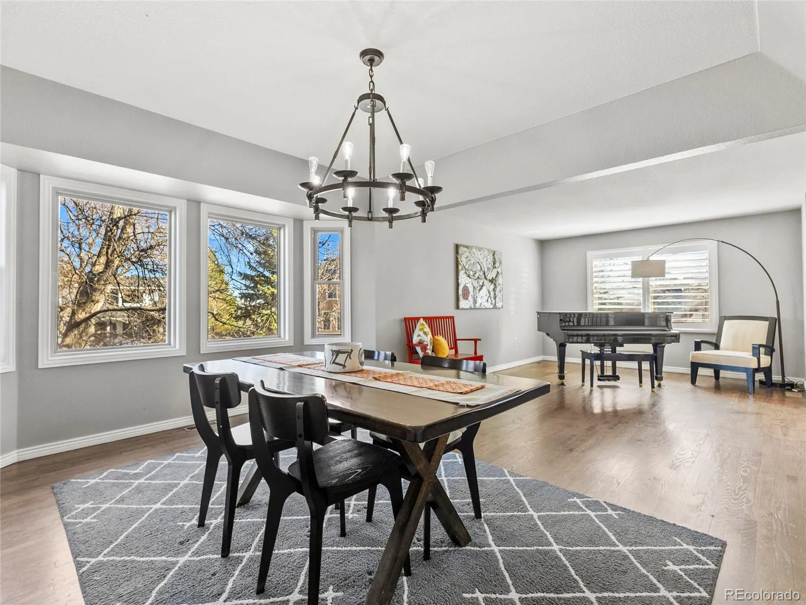 Golden, Colorado 80401, United States, 5 Bedrooms Bedrooms, ,5 BathroomsBathrooms,Residential,Active,82306