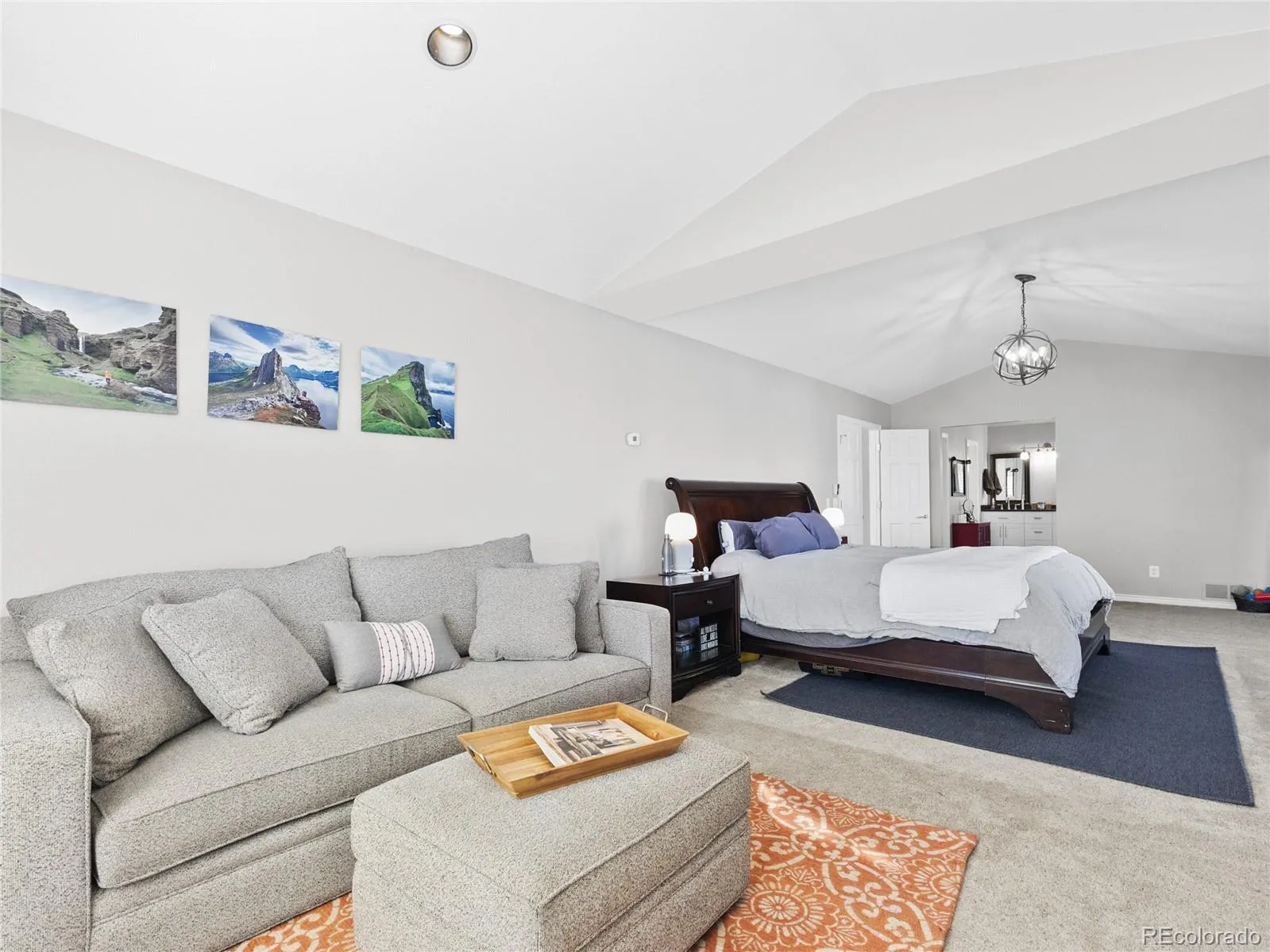 Golden, Colorado 80401, United States, 5 Bedrooms Bedrooms, ,5 BathroomsBathrooms,Residential,Active,82306