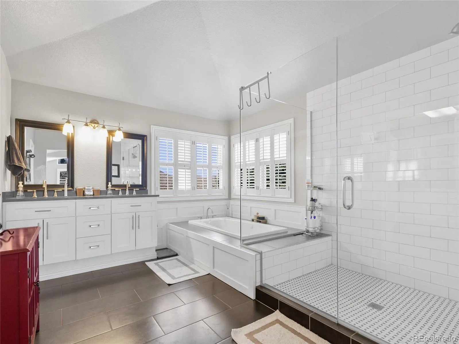 Golden, Colorado 80401, United States, 5 Bedrooms Bedrooms, ,5 BathroomsBathrooms,Residential,Active,82306