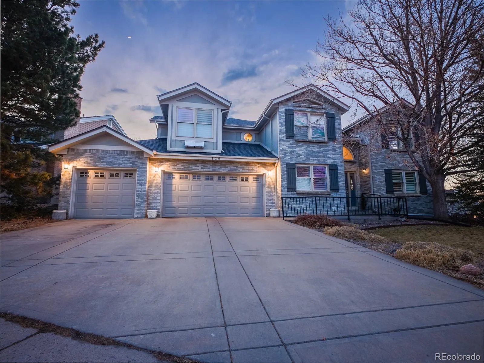 Golden, Colorado 80401, United States, 5 Bedrooms Bedrooms, ,5 BathroomsBathrooms,Residential,Active,82306