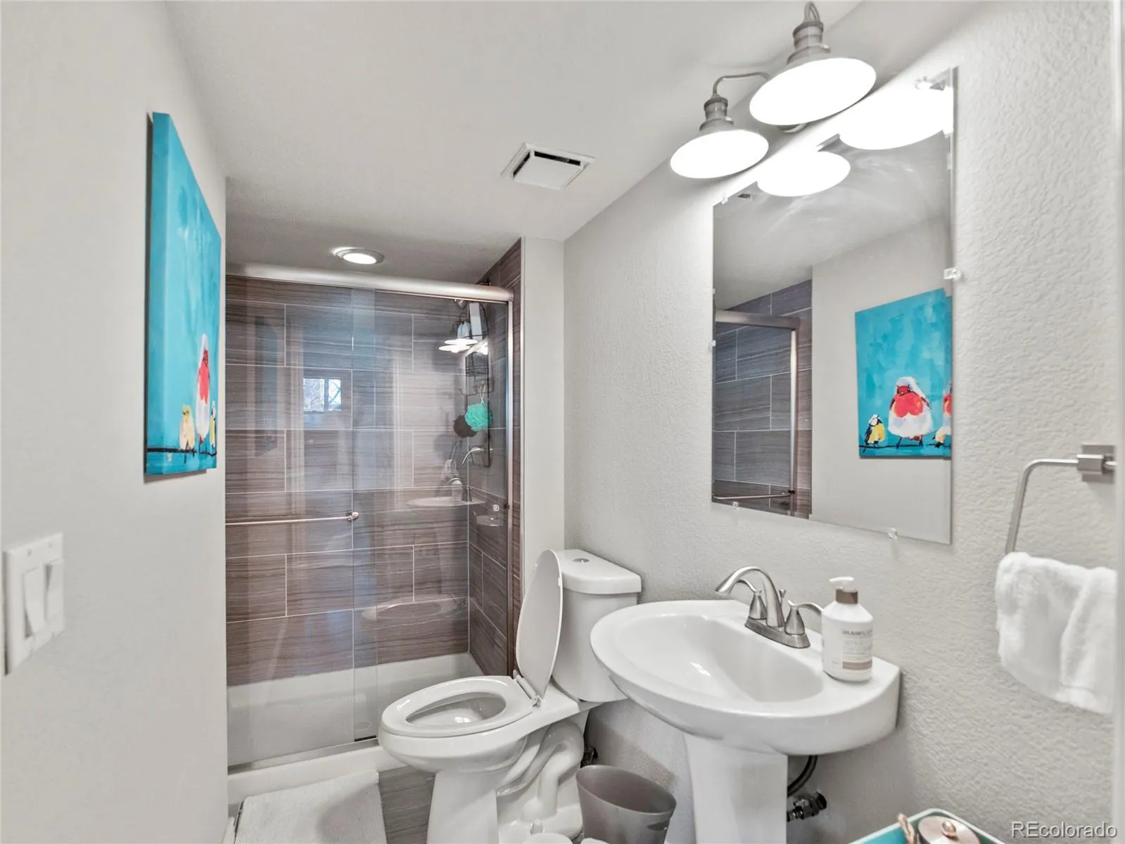 Golden, Colorado 80401, United States, 5 Bedrooms Bedrooms, ,5 BathroomsBathrooms,Residential,Active,82306